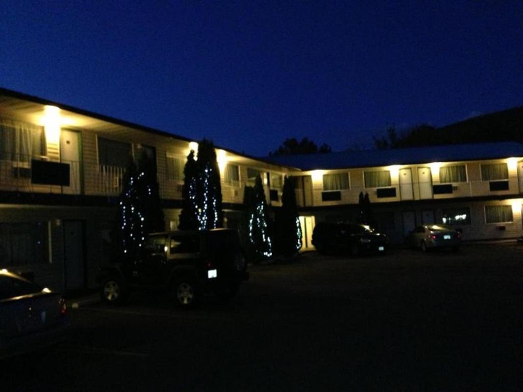 Cache Creek Inn Exterior foto